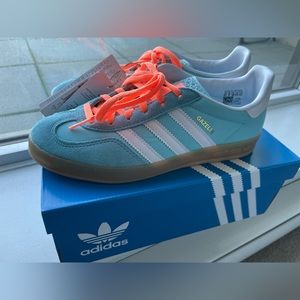 Size 7 (38 UK) Gazelle Indoor Shoes